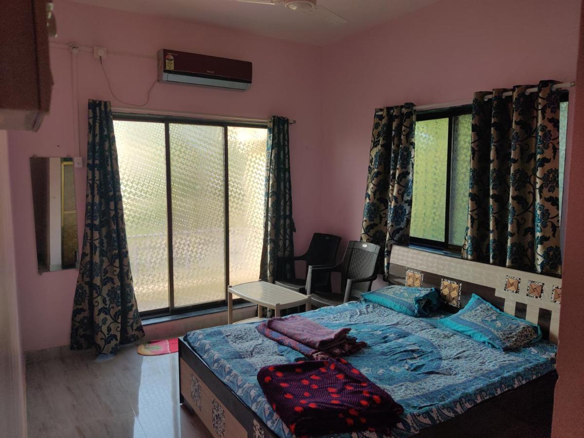 Gulmohar Cottages - Home Stay In Алибаг Экстерьер фото