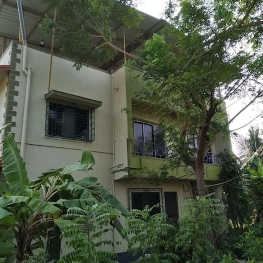 Gulmohar Cottages - Home Stay In Алибаг Экстерьер фото